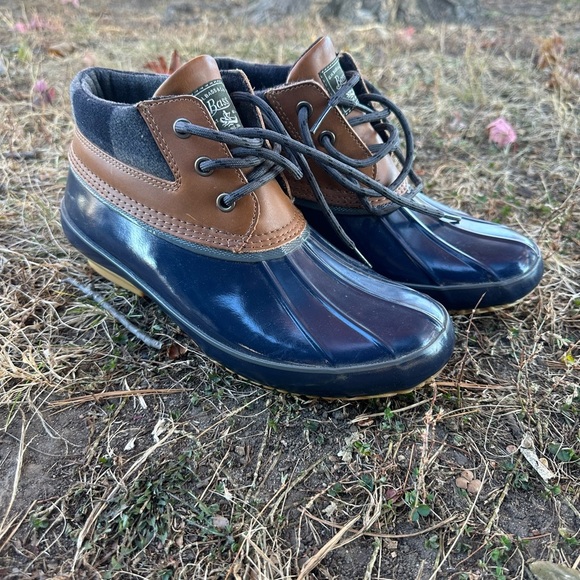 G.H. Bass & CO Duck Boots - Picture 2 of 6